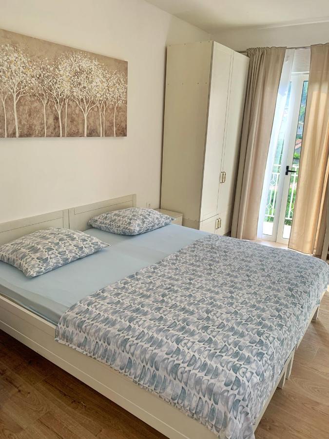 Apartments Villa Antony 2 Дрвеник Екстериор снимка